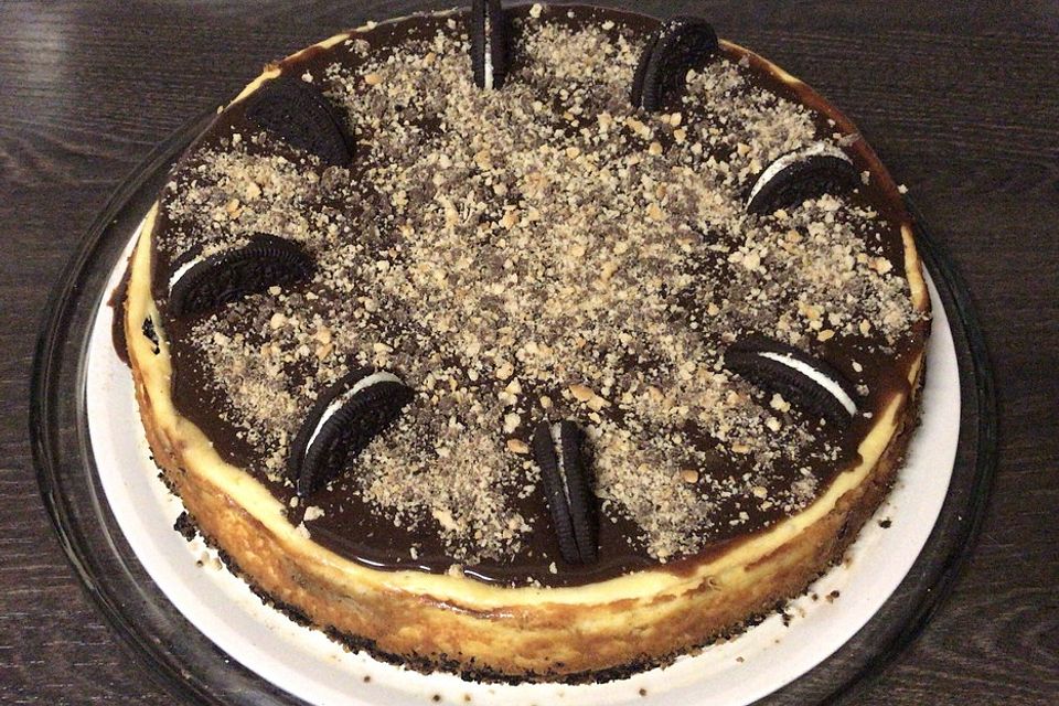 Oreo Cookie Cheesecake