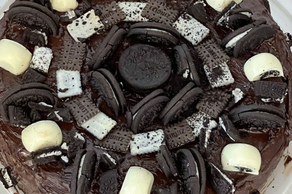 Oreo Cookie Cheesecake