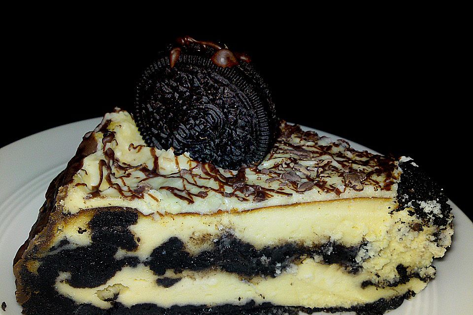 Oreo Cookie Cheesecake