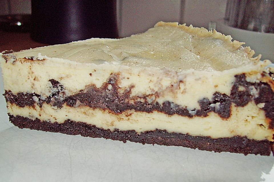 Oreo Cookie Cheesecake