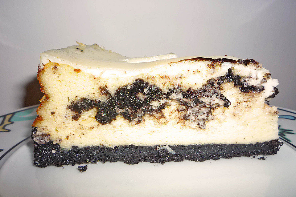 Oreo Cookie Cheesecake