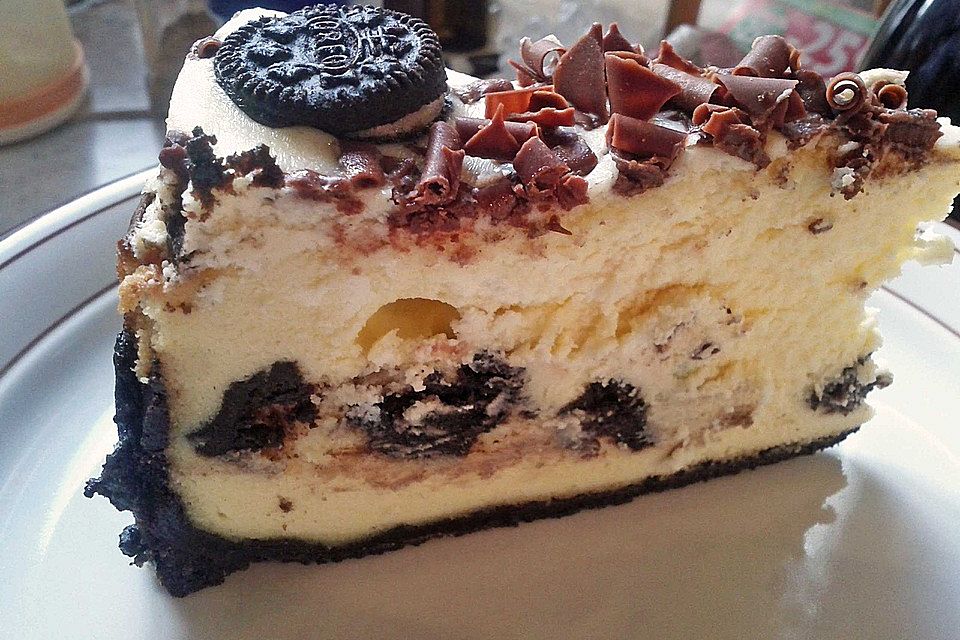 Oreo Cookie Cheesecake