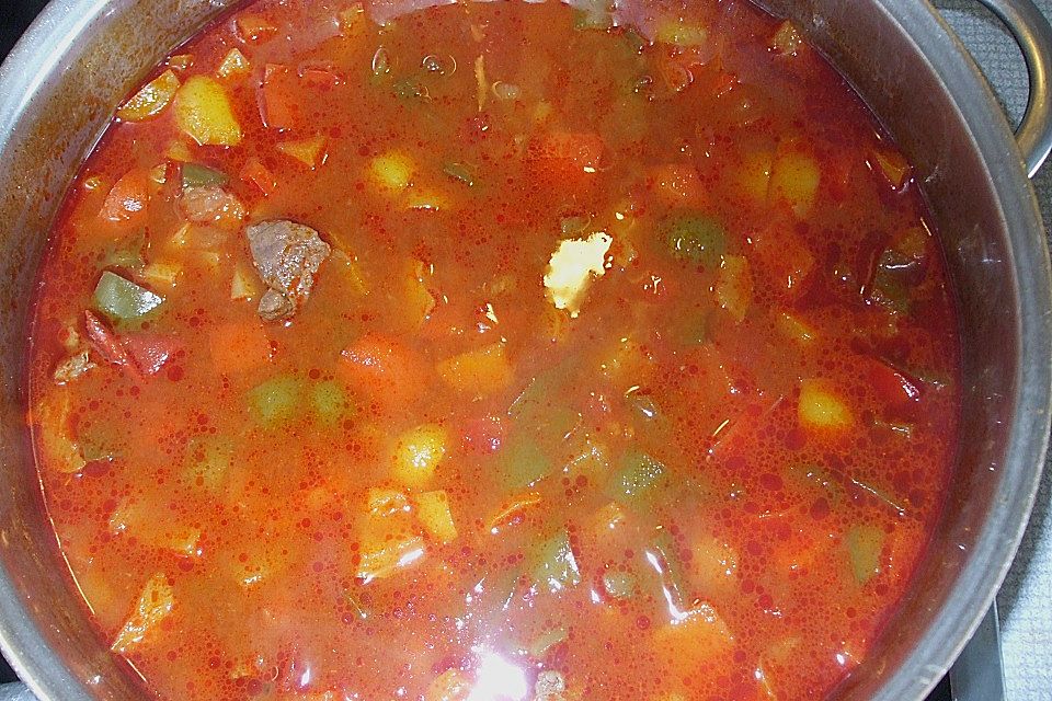 Gulaschsuppe