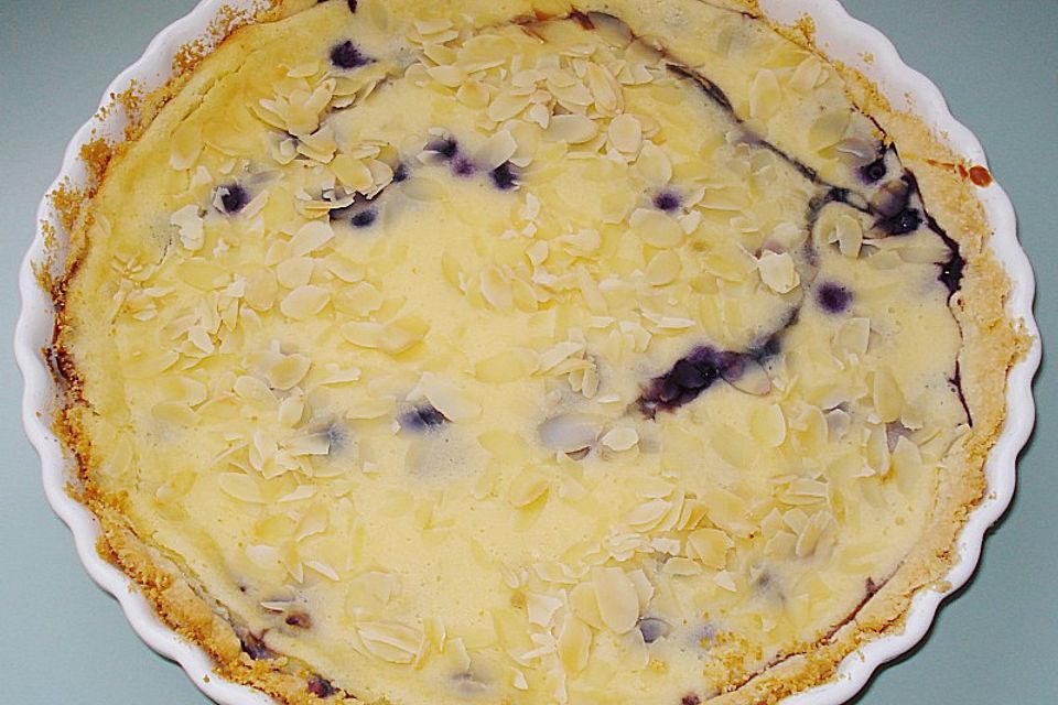 Tarte aux airelles et amandes