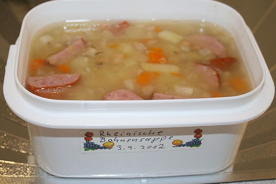 Rheinische Bohnensuppe