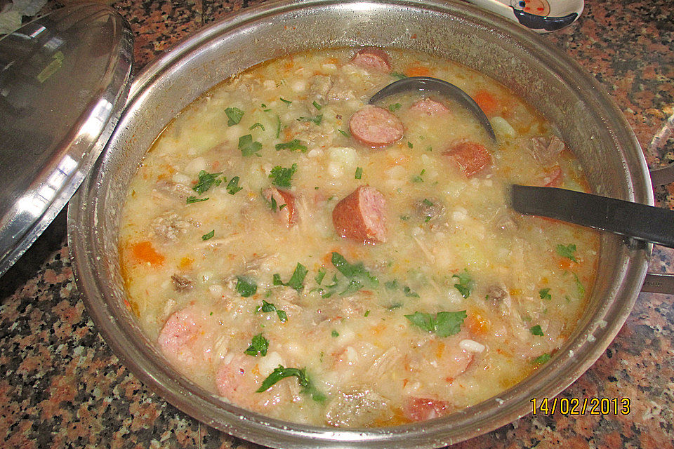 Rheinische Bohnensuppe