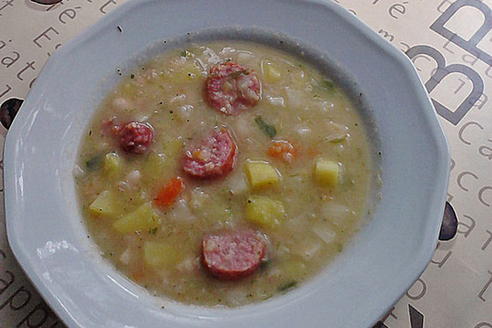 Rheinische Bohnensuppe