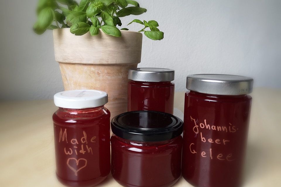 Würzige Johannisbeermarmelade