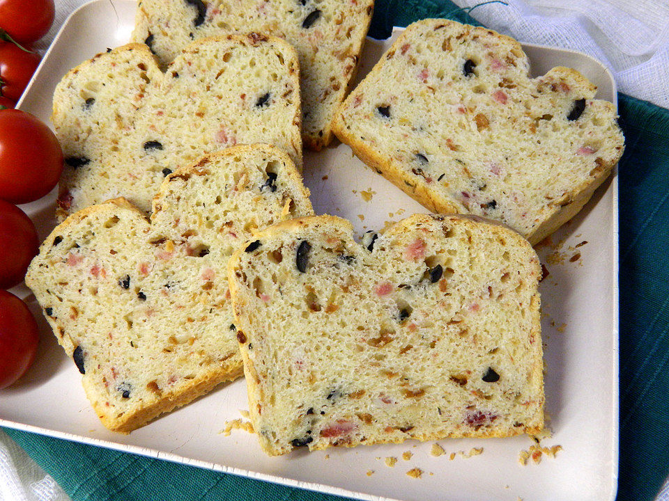 Hefekuchen mit Speck und Oliven von dad| Chefkoch