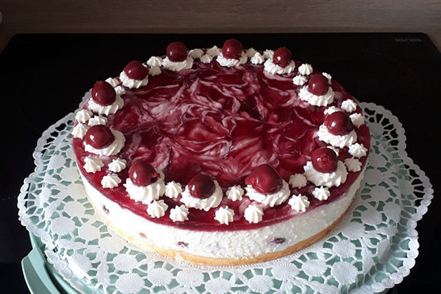 Marmorierte Kirsch - Joghurt - Torte von Jeanny01| Chefkoch