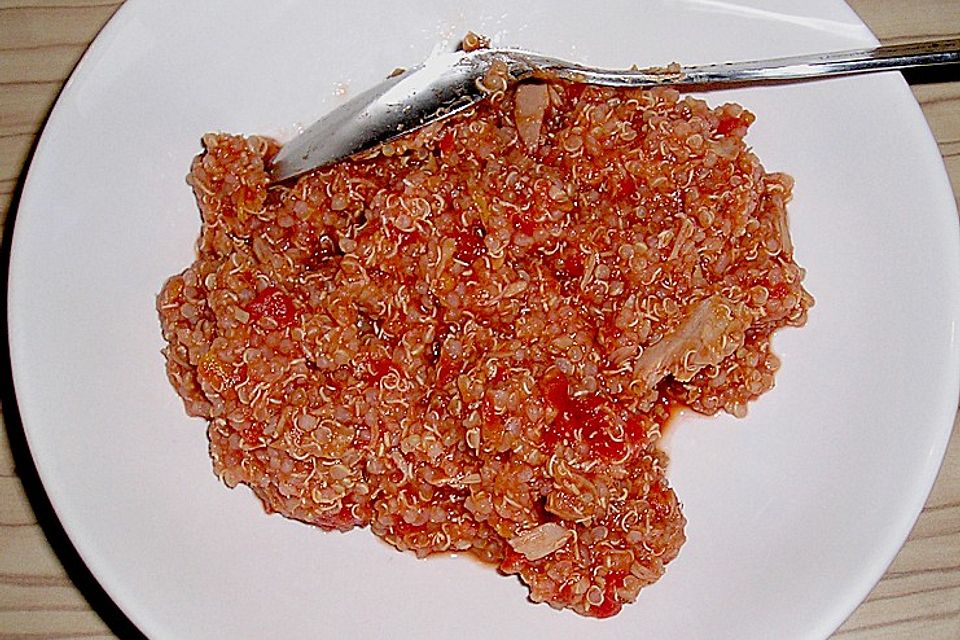 Quinoa mit Tomaten