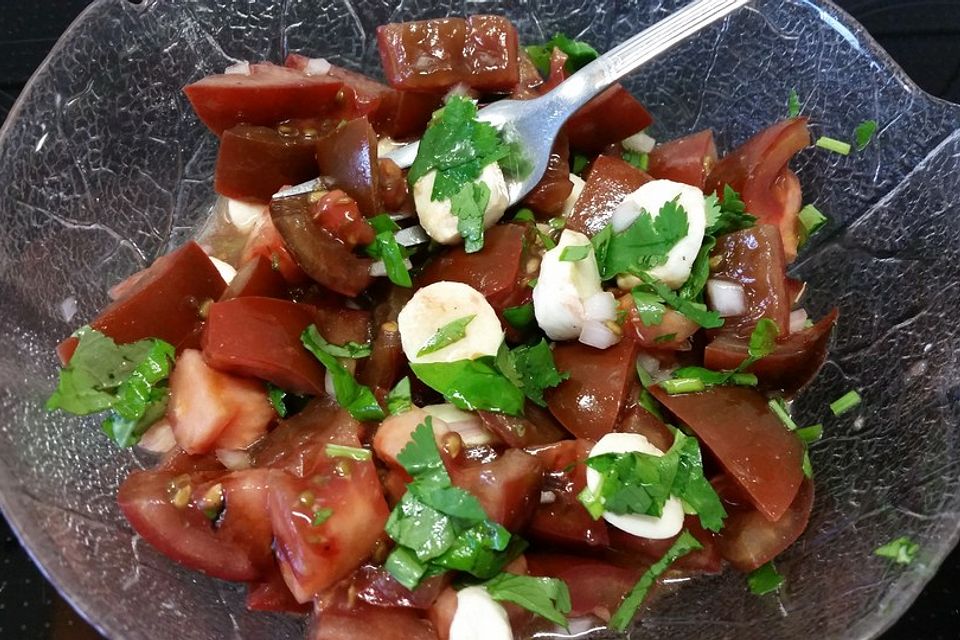 Salada de tomate com queijo