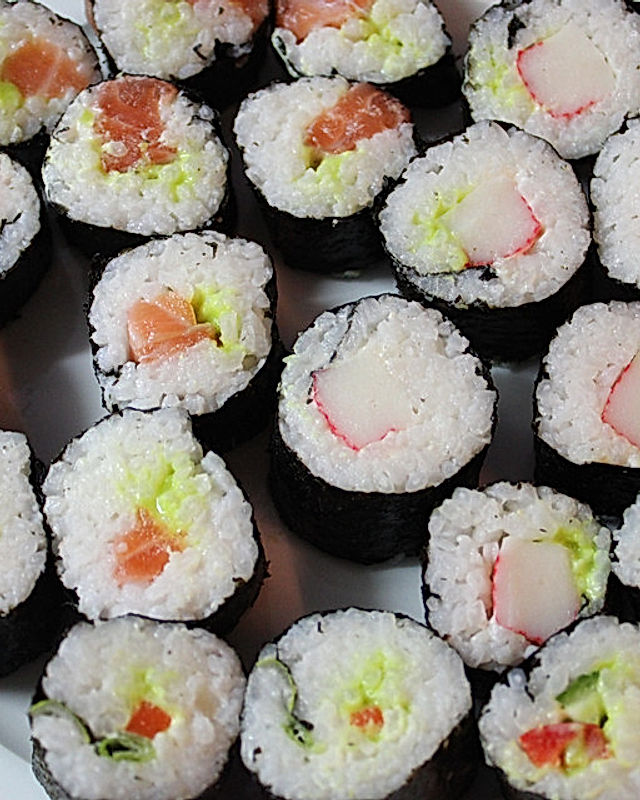 Leckere Maki - Sushi mit Surimi