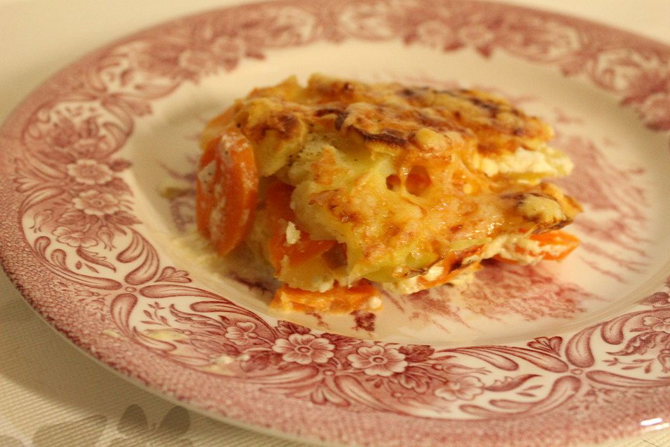 Kartoffel-Möhren-Gratin