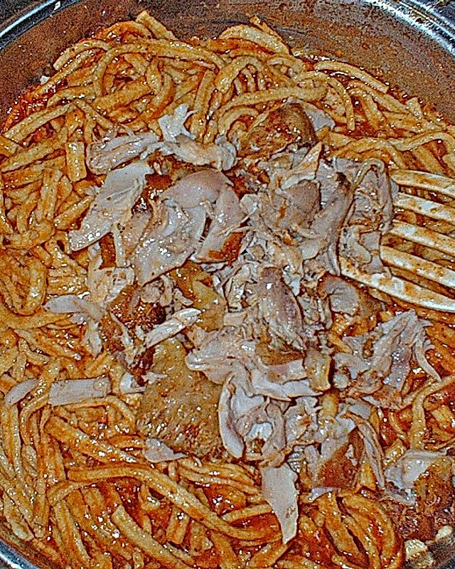 Bolognese - Spätzle mit Rinderhack und Hähnchenfleisch mit Haut