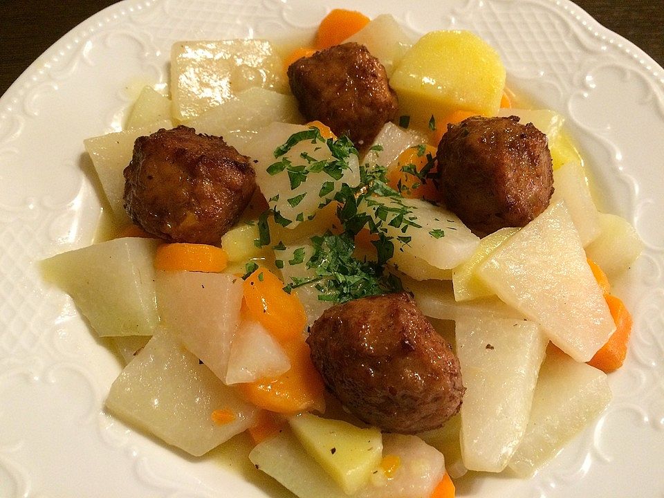 Kohlrabi - Möhren - Gemüse mit Hackfleischbällchen| Chefkoch