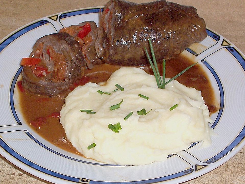 Budapester Rinderroulade mit Sauerkrautfüllung von pbuggi| Chefkoch