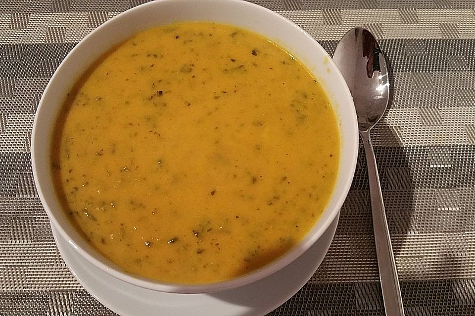 Kokos - Möhren - Spinat - Suppe