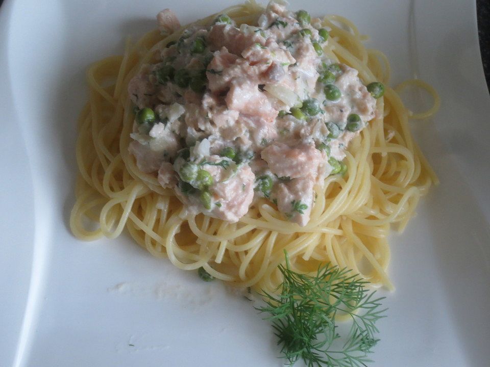 Spaghetti mit Lachs und Erbsen | Chefkoch