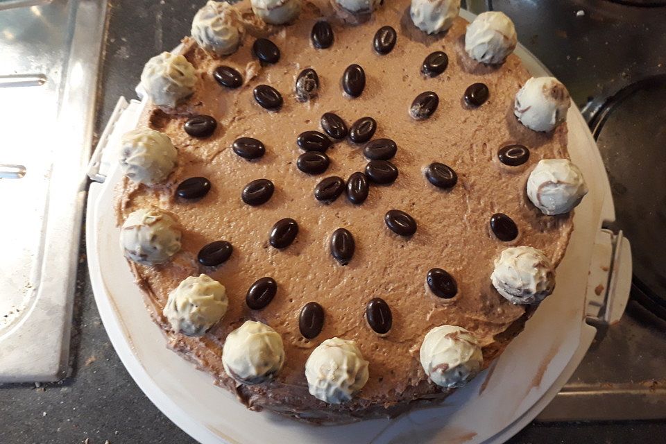 Einfache Mokka - Creme - Torte