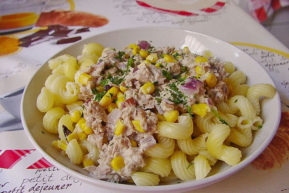 Spaghetti in Sahnesoße á la Steffi