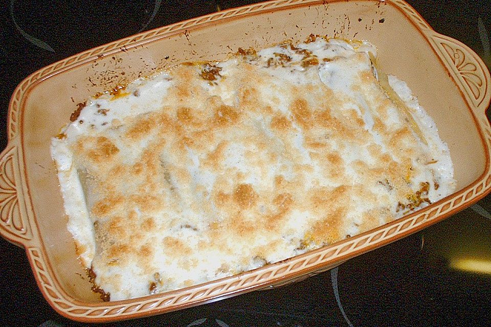 Cannelloni mit Hackfleischfüllung