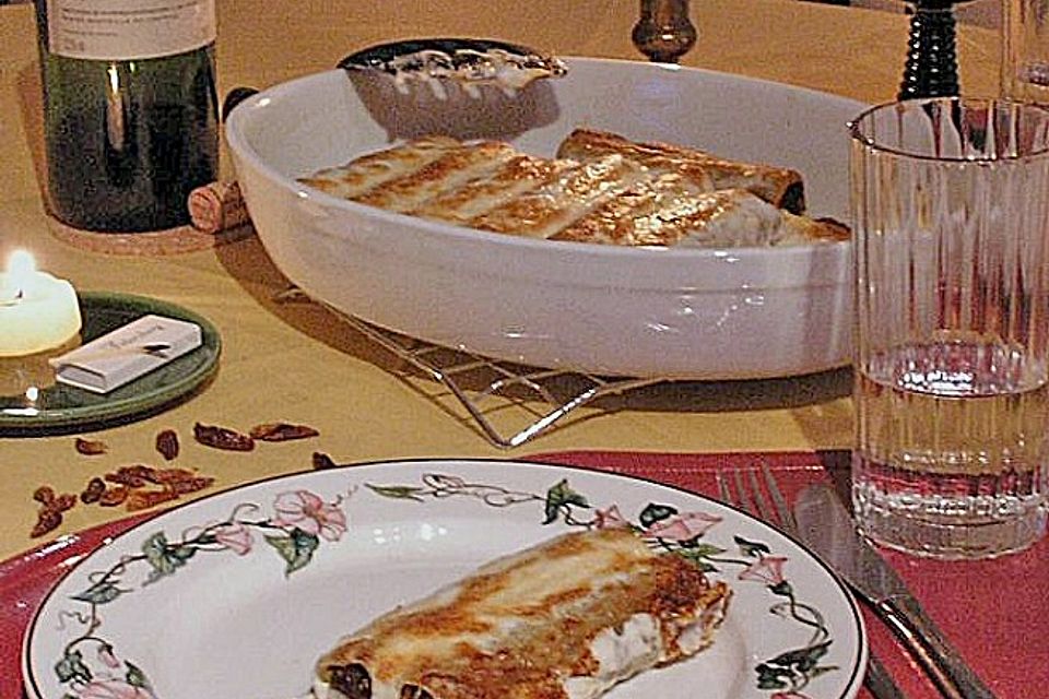 Cannelloni mit Hackfleischfüllung