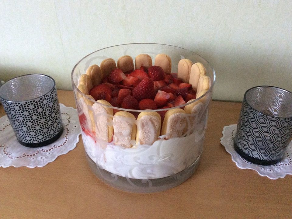 Mascarponecreme mit Erdbeeren von Elli K.| Chefkoch