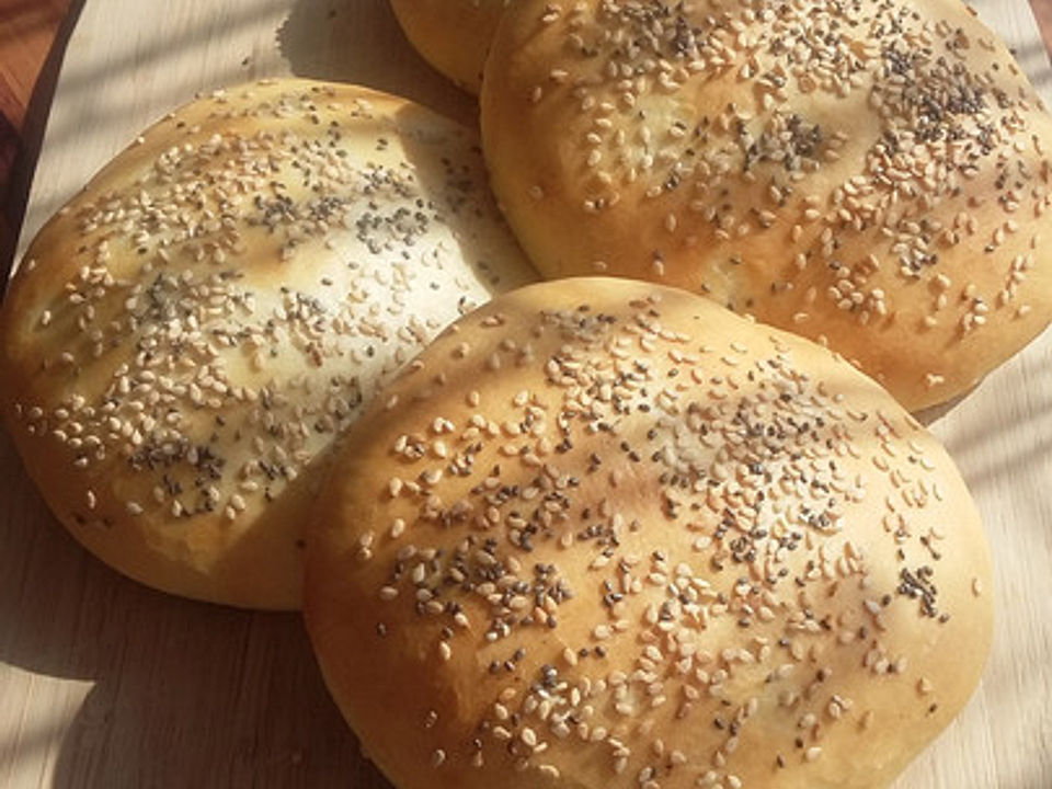 Pita - Brot mit Sesam von Talmida| Chefkoch