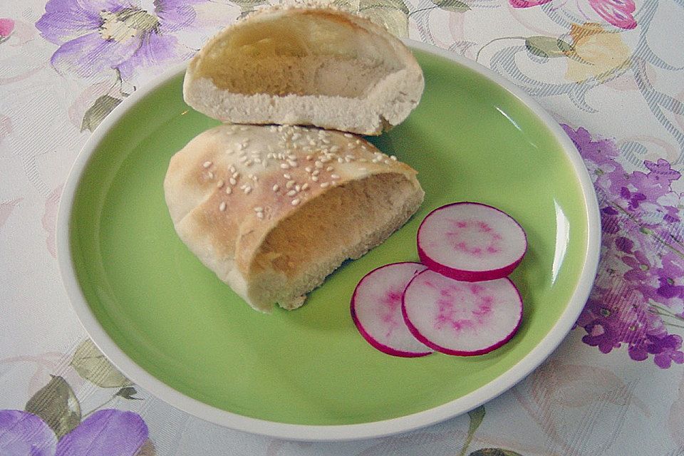 Pita - Brot mit Sesam