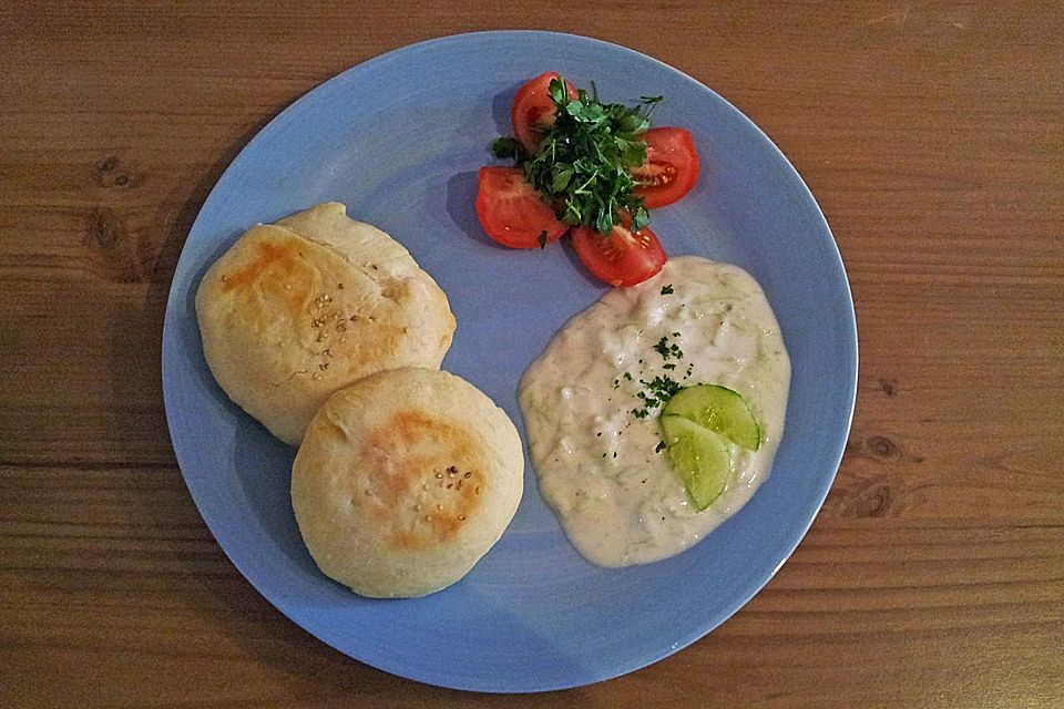 Pita - Brot mit Sesam