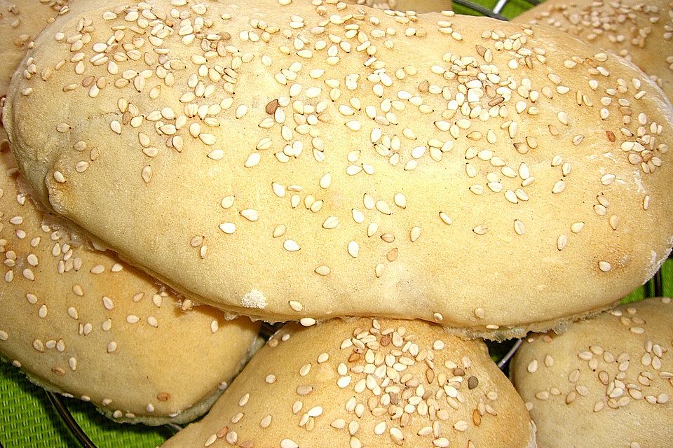 Pita - Brot mit Sesam