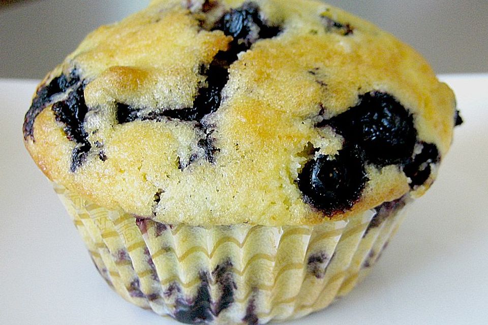 Mile high Blueberry Muffins