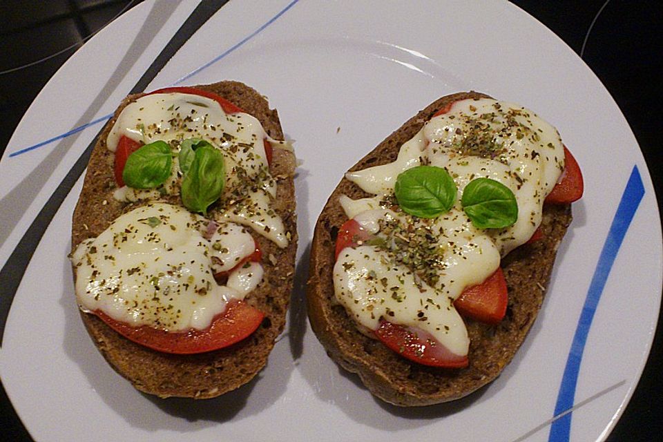 Tomaten - Mozzarella - Brötchen