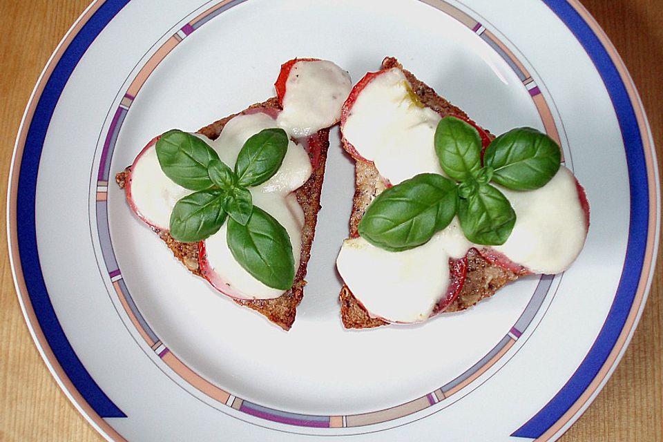 Tomaten - Mozzarella - Brötchen