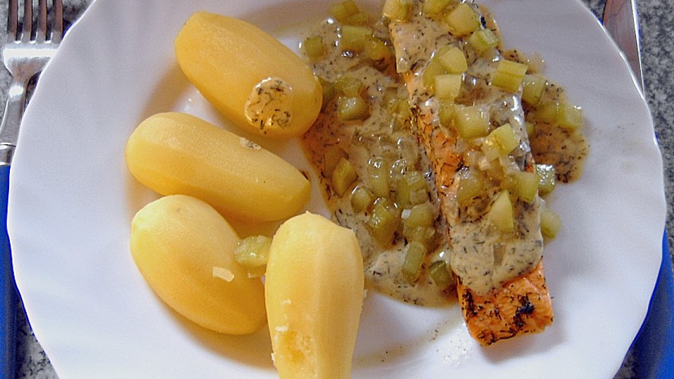 Lachs mit Dillsoße und Gurke von GoldDrache