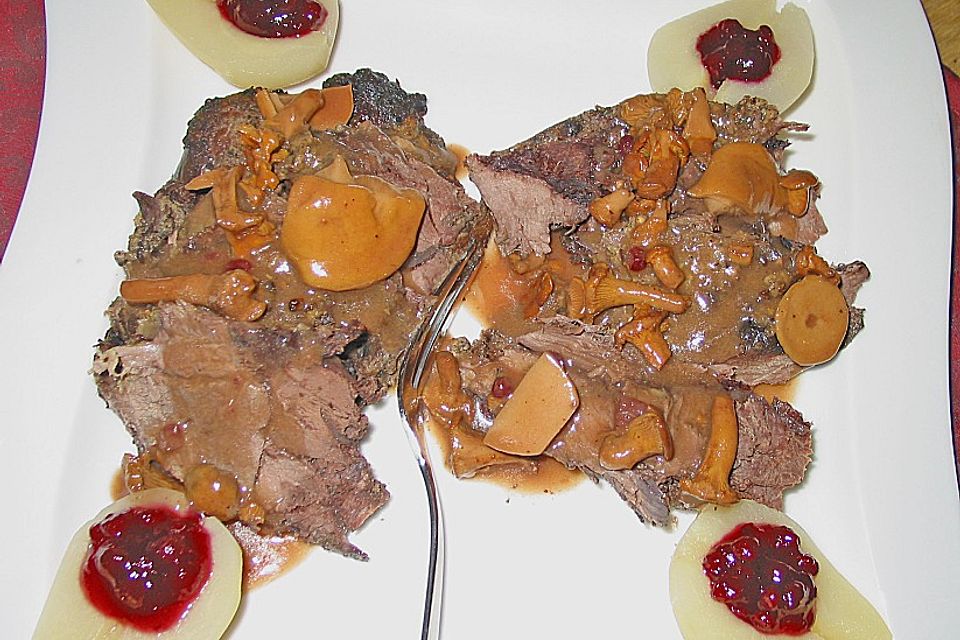 Wildschweinkeule mit Ingwer - Honig - Sauce