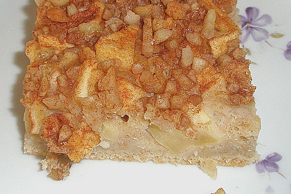 Apfel - Buttermilch - Kuchen