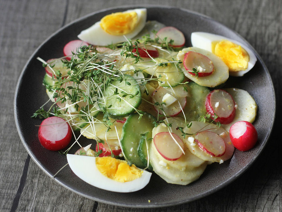 Rettich - Radieschen - Salat mit Senf - Dressing von carodelphin| Chefkoch