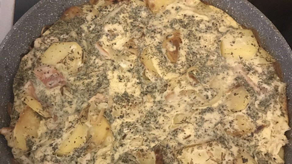 Kartoffel-Omelette mit geräucherter Forelle von Hani