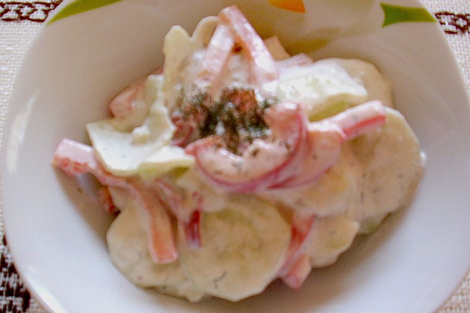 Ungarischer Gurkensalat