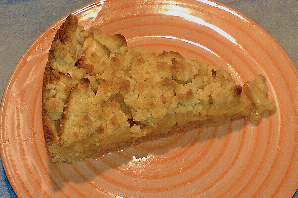 Apfel-Streusel-Kuchen mit Mürbteig