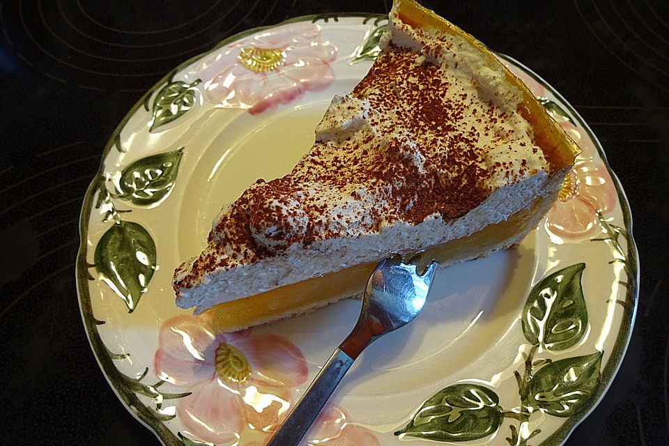 Apfelkuchen mit Sahne - Zimt - Haube