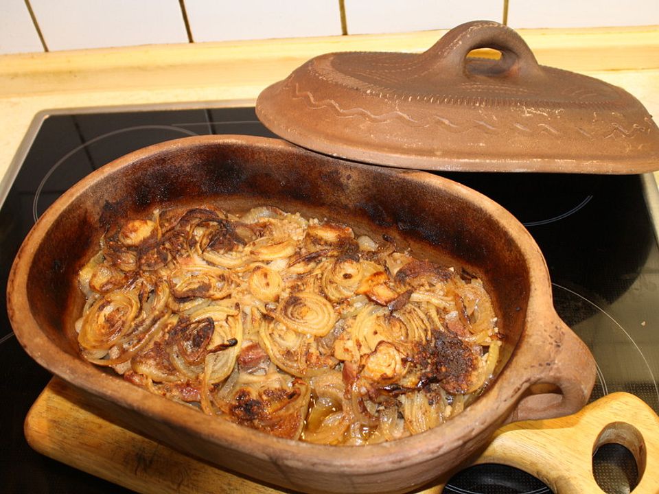 Zwiebelfleisch aus dem Römertopf von knofel | Chefkoch