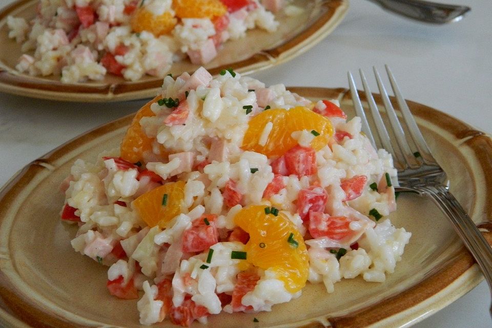 Reissalat mit Paprika und Mandarine