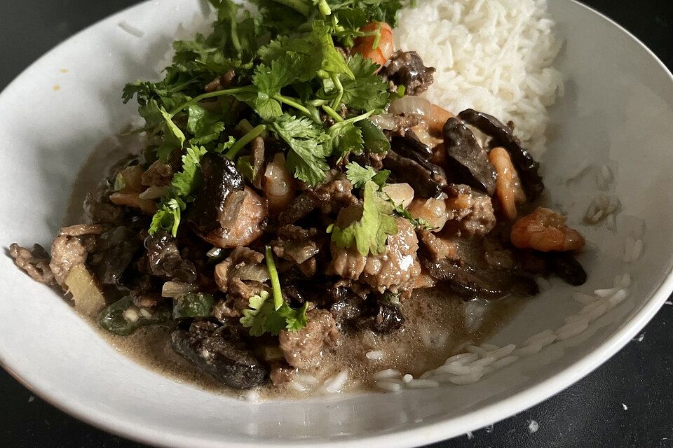 Hackfleisch mit Krabben, thailändisch