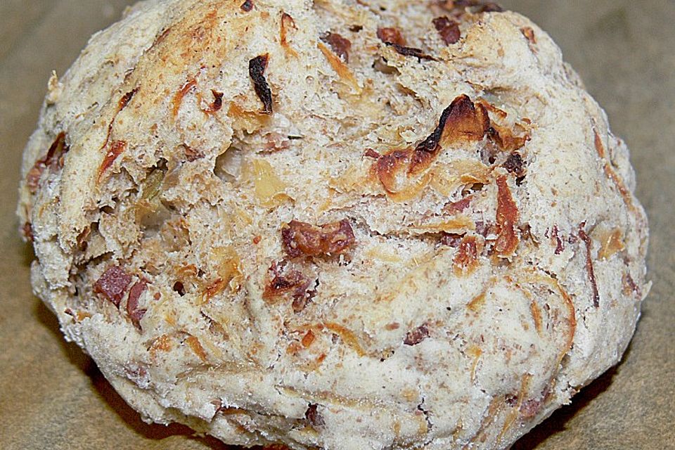 Kraut - Speck - Brötchen Kraut - Speck - Brötchen