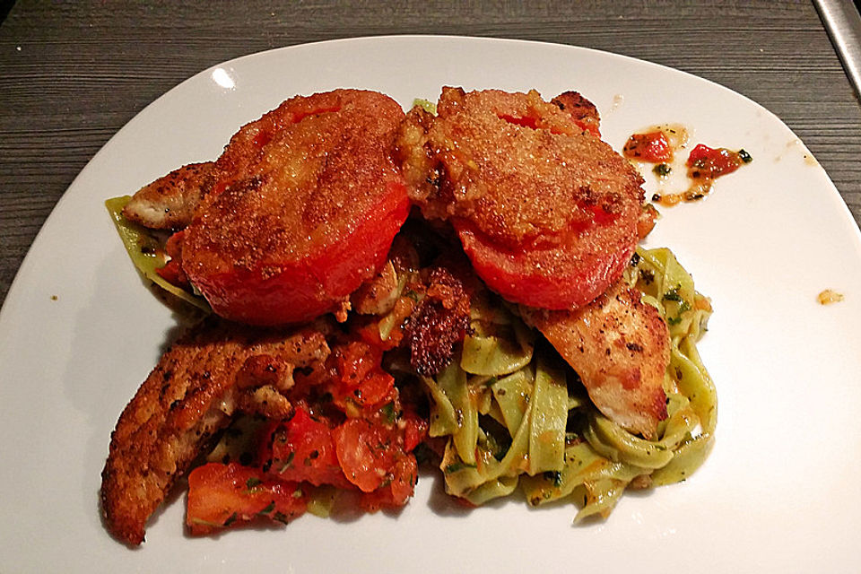 Überbackenes Hühnerbrustfilet mit karamellisierten Tomaten