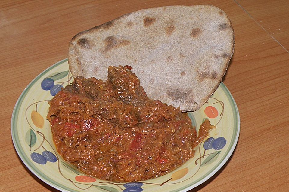 Gulasch Szegediner Art nach Rosinenkind