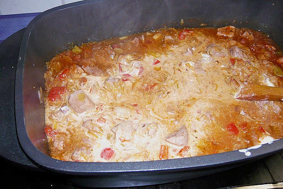 Gulasch Szegediner Art nach Rosinenkind